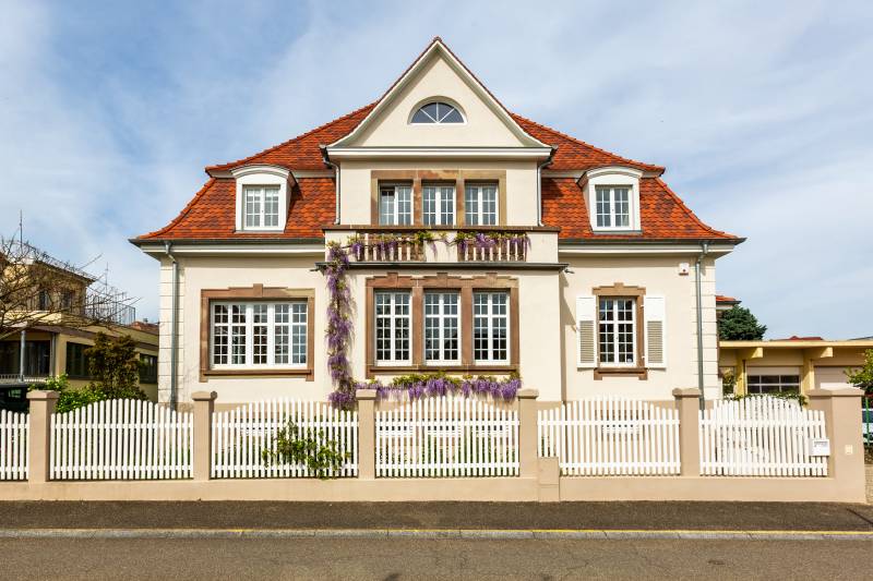 À VENDRE ! Très belle maison de maitre en plein coeur d'Obernai à 30 minutes de Strasbourg. 